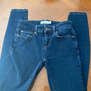 Vineyard vines jeans